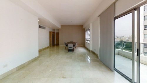 Apartment for rent in Piantini, Santo Domingo. 